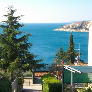 luna-apartments-trogir.hotels-in-trogir.com/